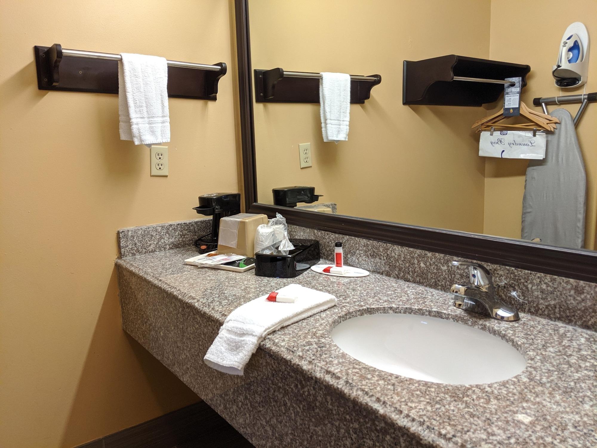 Super 8 By Wyndham Houston/Willowbrook Hwy 249 מראה חיצוני תמונה