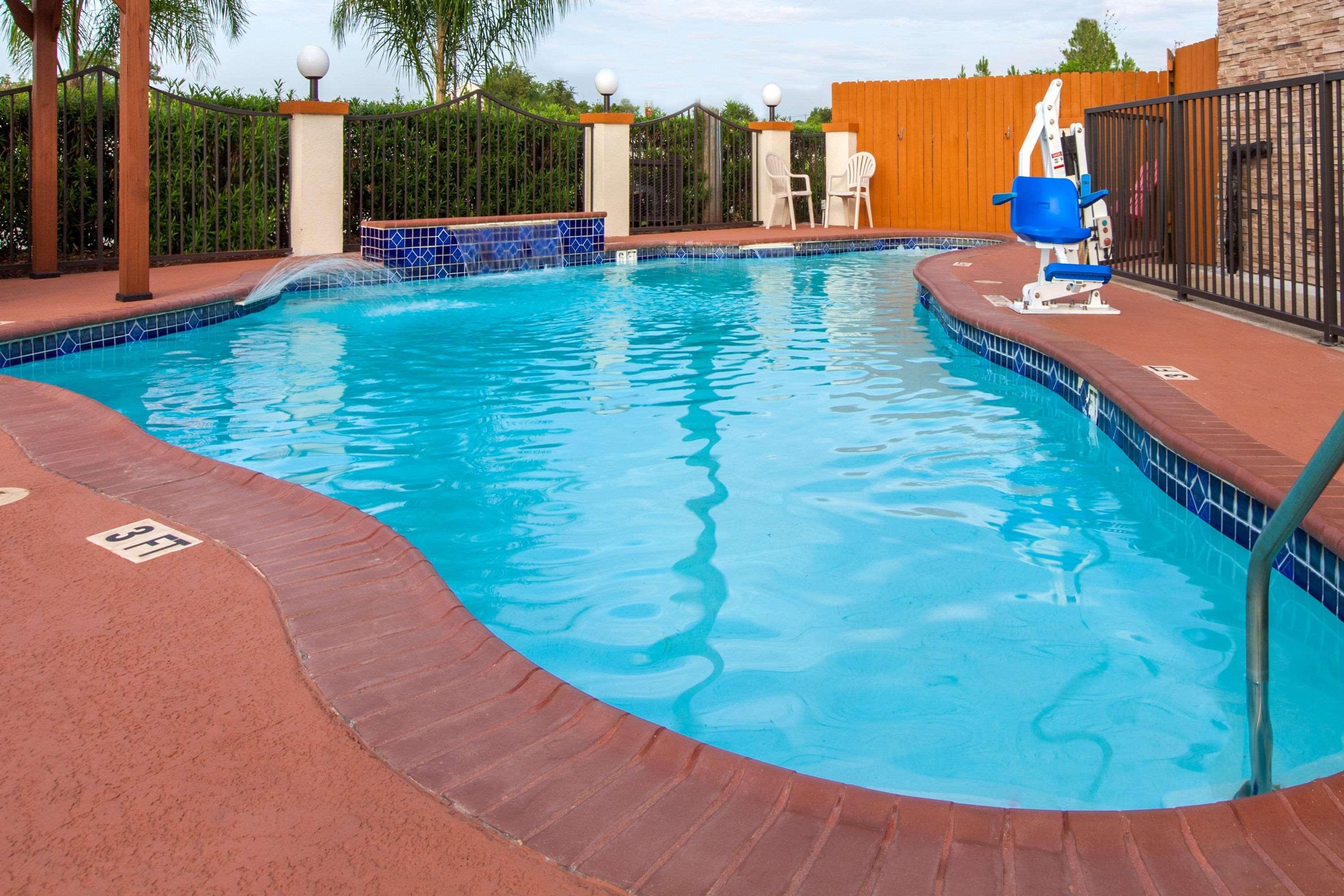 Super 8 By Wyndham Houston/Willowbrook Hwy 249 מראה חיצוני תמונה